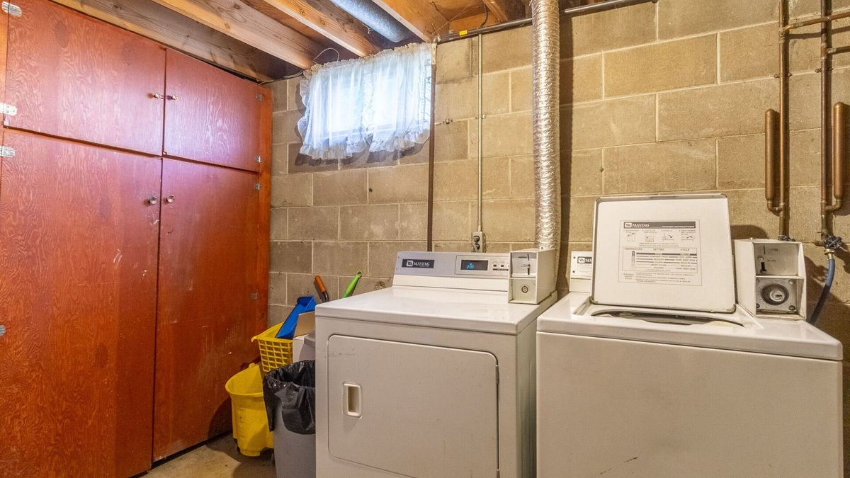 2918-20 Leslie Lane, Eau Claire WI 54703 - ResidentialIncome house for sale - MLS #1601775 - image40