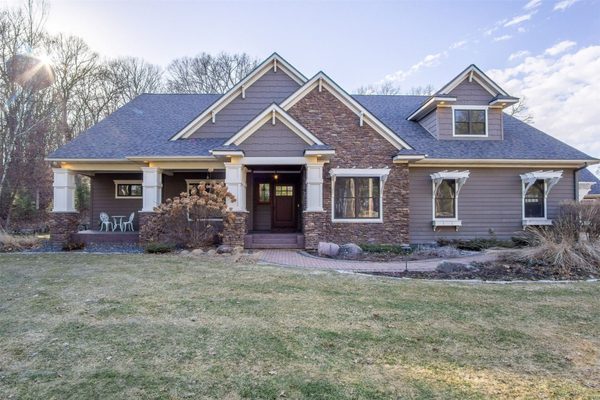 1116 N Moonlight Drive Altoona WI 54720