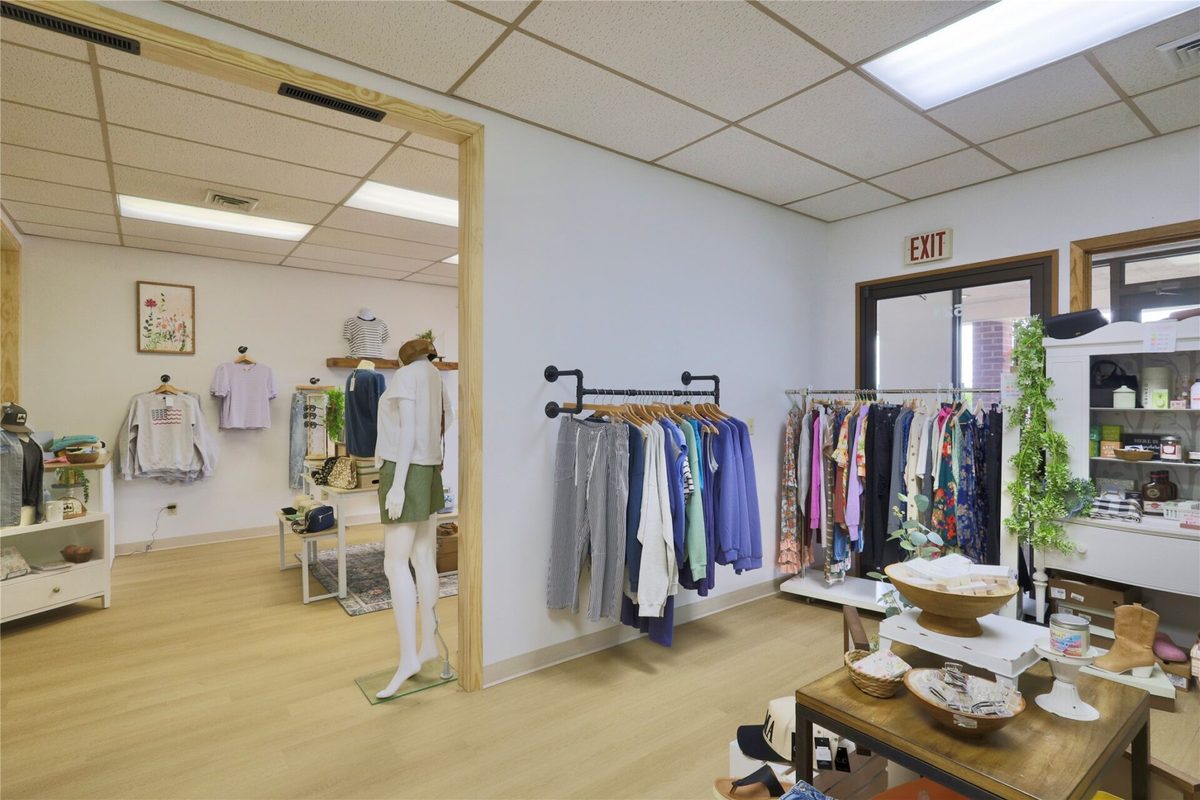 513 Broadway Street, Menomonie WI 54751 - CommercialSale house for sale - MLS #1603292 - image22