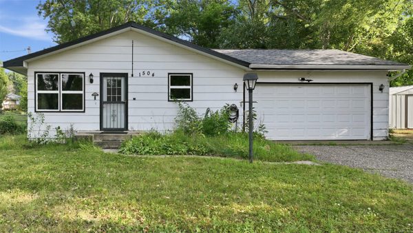1504 Folsom Street Eau Claire WI 54703