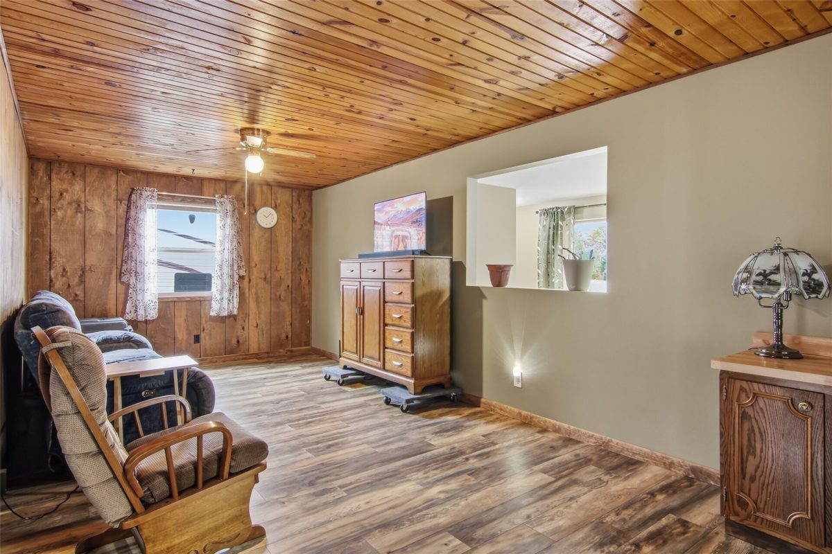 9301 Olson Drive, Eau Claire WI 54703 - Residential house for sale - MLS #1606075 - image11