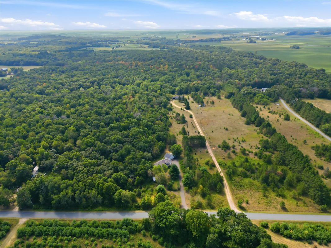 16445 Lincoln Drive, Fall Creek WI 54742 - Residential house for sale - MLS #1604494 - image48