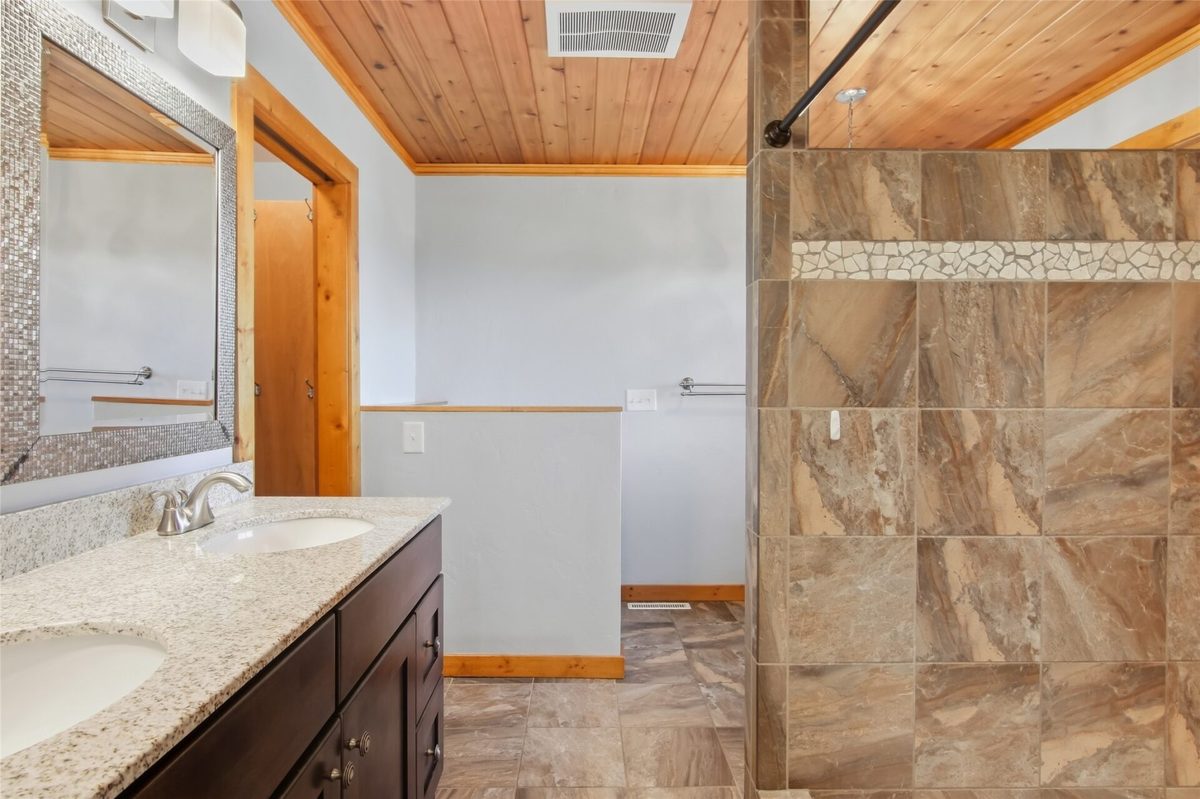 N7086 Lake Road, Stone Lake WI 54876 - Residential house for sale - MLS #1605238 - image19