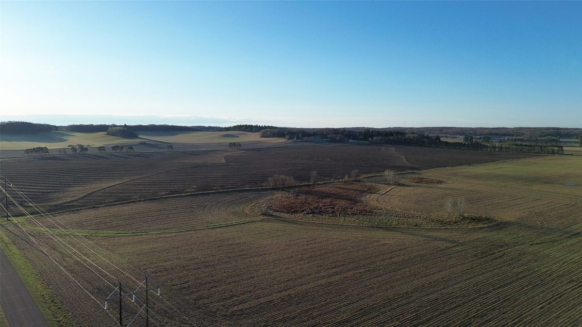 2435 50th Avenue, Elk Mound WI 54739 - Farm house for sale - MLS #1601900 - image4