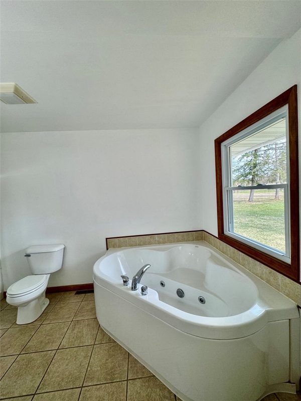 W4055 Jene Road Eau Claire WI 54701 — photo 14