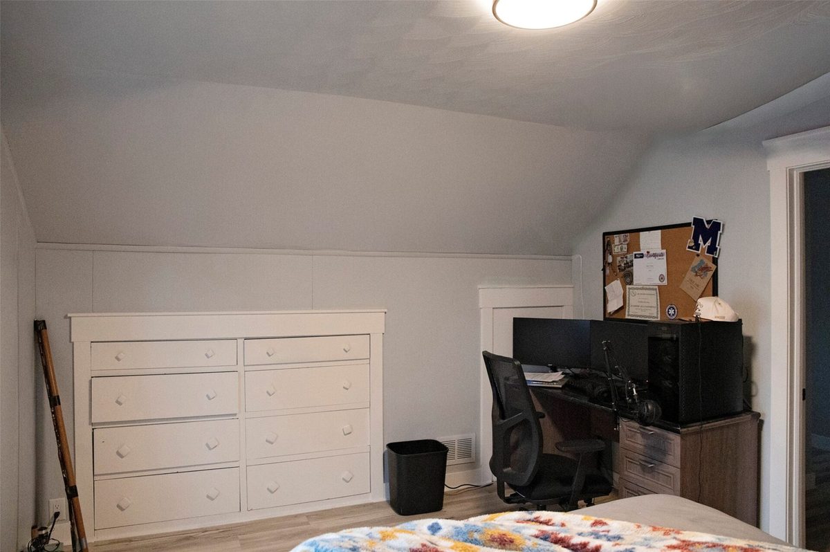 2134 14th Street Eau Claire WI 54703 — photo 23