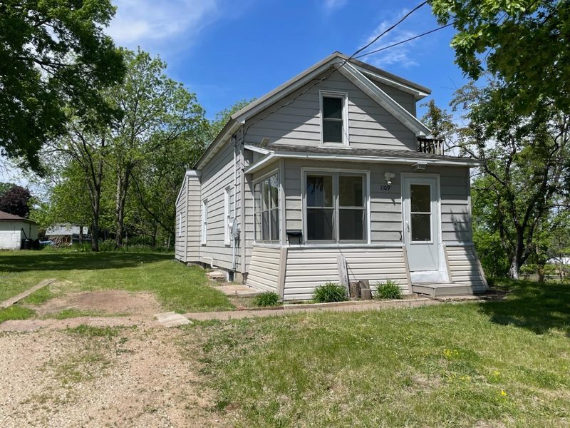1109 3rd Street