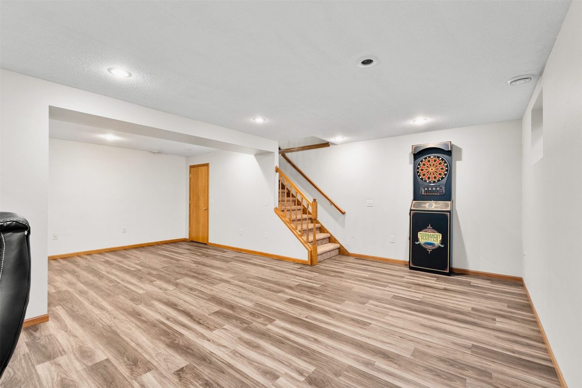 2704 Hemlock Lane, Eau Claire WI 54703 - Residential house for sale - MLS #1605679 - image22
