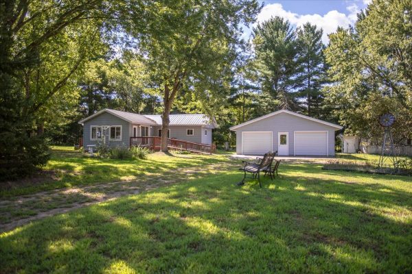 W711 Parkview Avenue Mondovi WI 54755