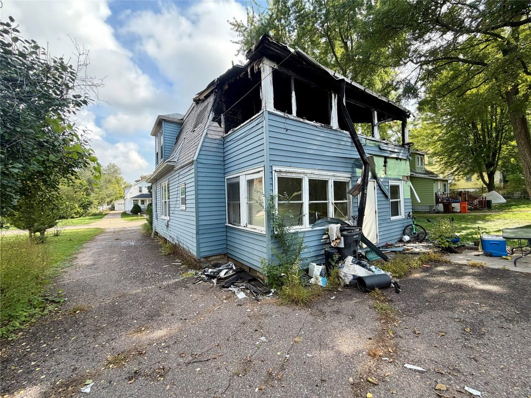 538 Spring Street, Eau Claire WI 54703 - ResidentialIncome house for sale - MLS #1605604 - image3