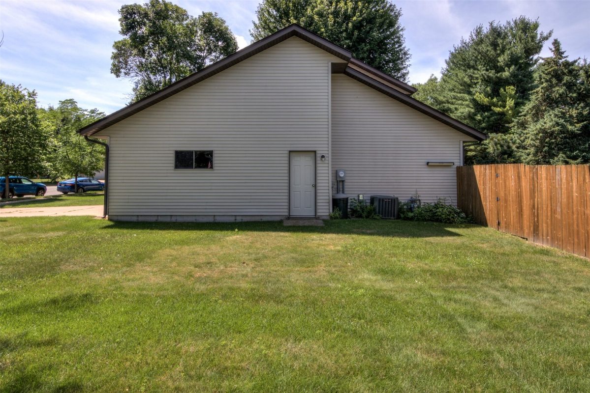 4830 Rye Court, Eau Claire WI 54701 - Residential house for sale - MLS #1605632 - image45