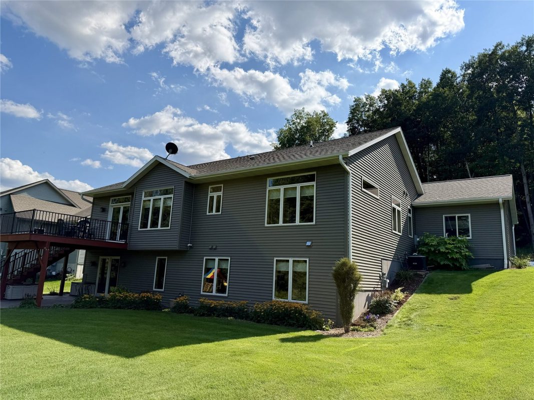 2355 Mckinley Road, Eau Claire WI 54703 - Residential house for sale - MLS #1604352 - image2