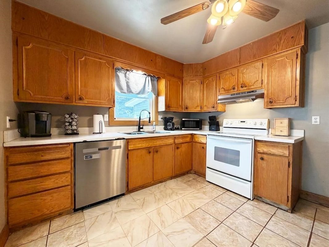 611 Eau Claire Street, Rice Lake WI 54868 - Residential house for sale - MLS #1602734 - image3