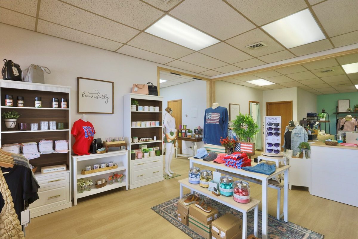 513 Broadway Street, Menomonie WI 54751 - CommercialSale house for sale - MLS #1603292 - image21