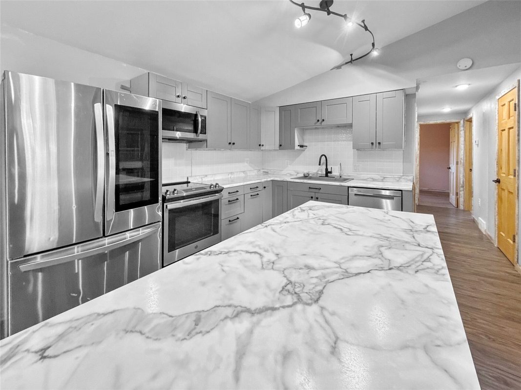 3019 Leslie Lane, Eau Claire WI 54703 - Residential house for sale - MLS #1605247 - image11