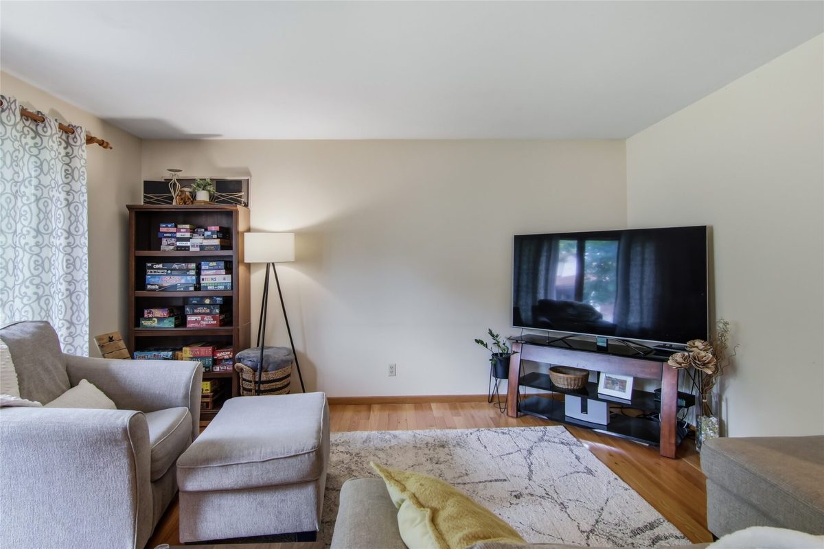 2231 Frank Street, Eau Claire WI 54703 - Residential house for sale - MLS #1602843 - image4