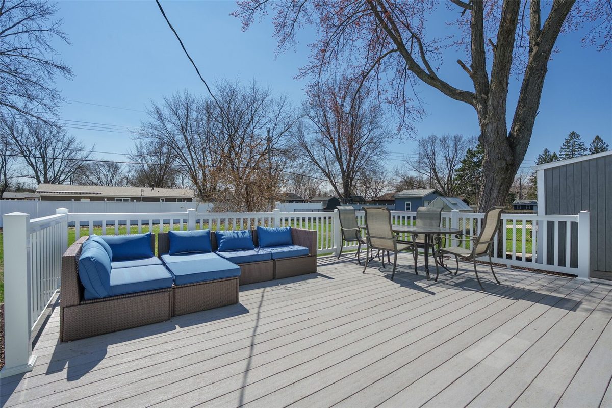 2527 Lynn Avenue Altoona WI 54720 — photo 6