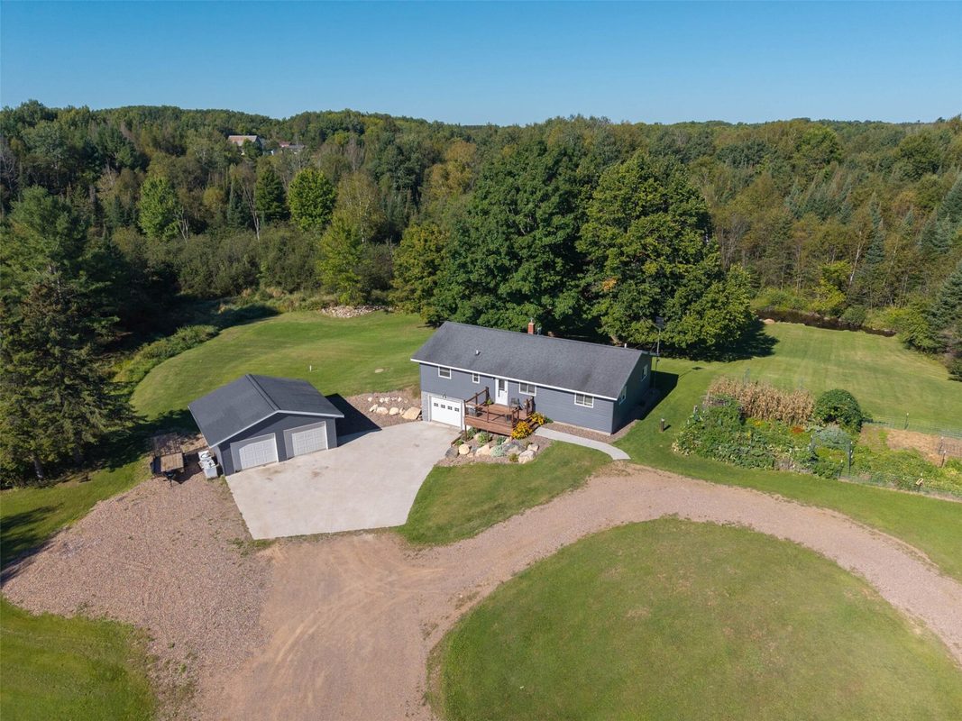 W8680 Perkinstown Avenue, Medford WI 54451 - Residential house for sale - MLS #1605035 - image2