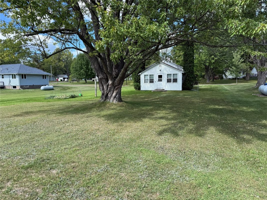 450 Crumb Street, Gilman WI 54433 - Residential house for sale - MLS #1605079 - image4