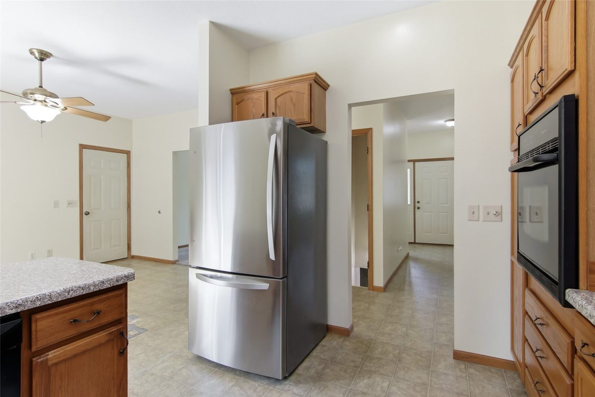 16445 Lincoln Drive, Fall Creek WI 54742 - Residential house for sale - MLS #1604494 - image11
