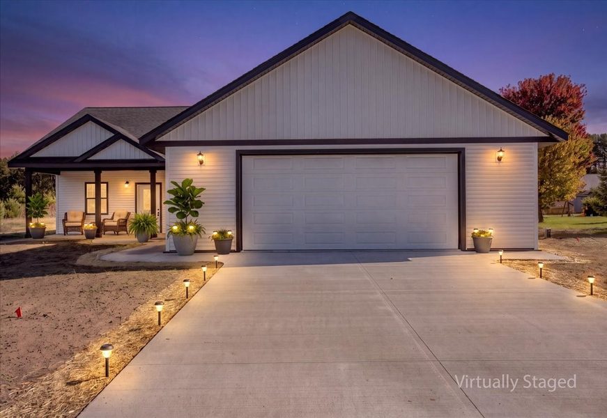 N8270 574th Street 