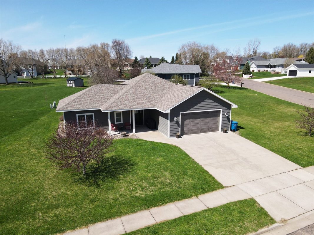 102 Royal Crest Drive Rice Lake WI 54868 — photo 2