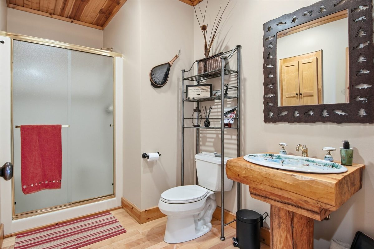 E8200 260th Avenue, Elk Mound WI 54739 - Residential house for sale - MLS #1600905 - image17