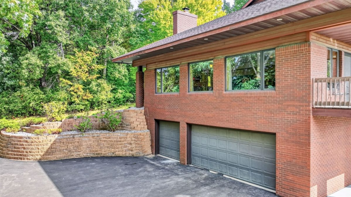 E445 Woodridge Drive, Eau Claire WI 54701 - Residential house for sale - MLS #1605347 - image50