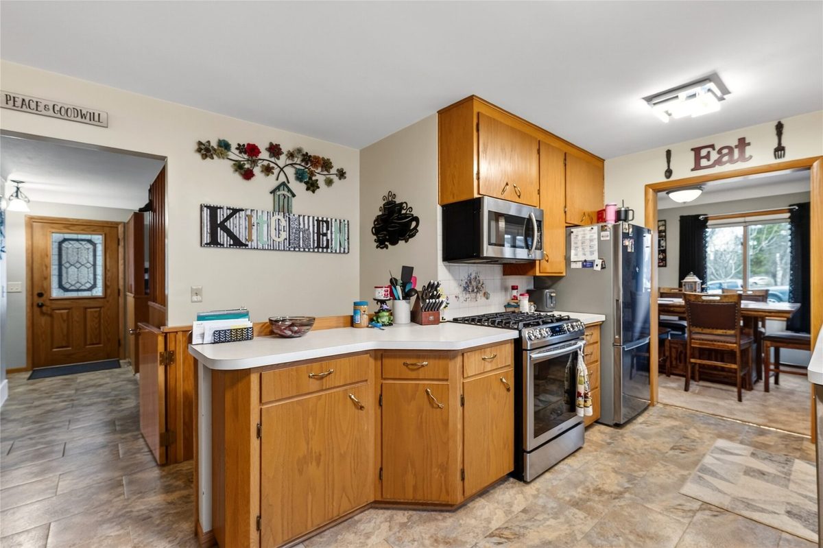 1415 Duke Street, Rice Lake, WI — photo 7
