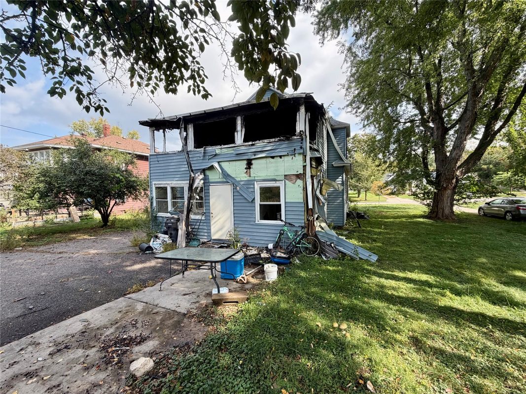 538 Spring Street, Eau Claire WI 54703 - ResidentialIncome house for sale - MLS #1605604 - image4