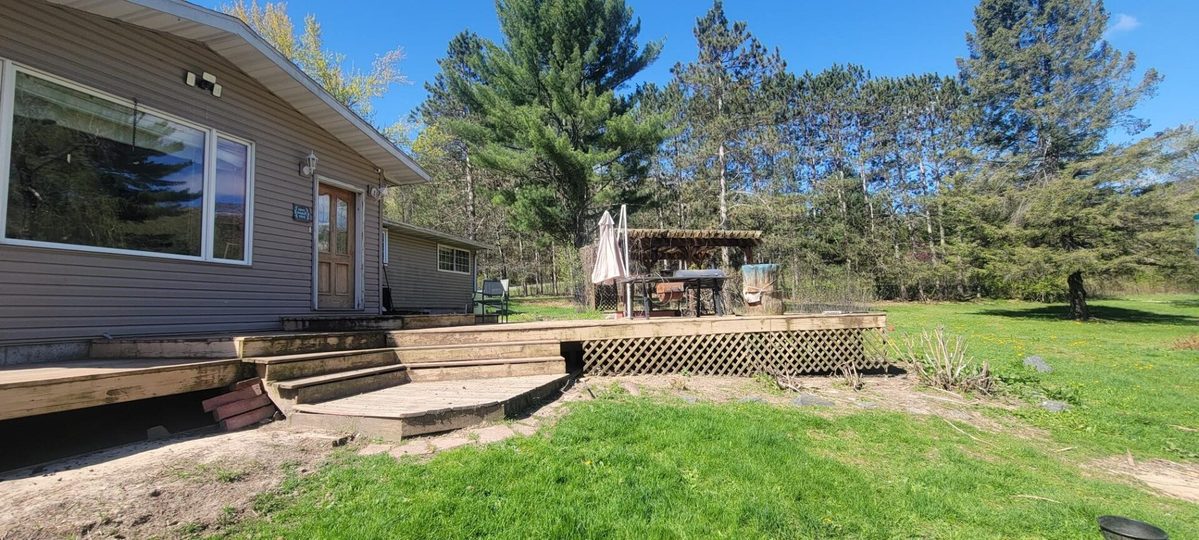 W11390 Cooper Road, Black River Falls, WI — photo 3