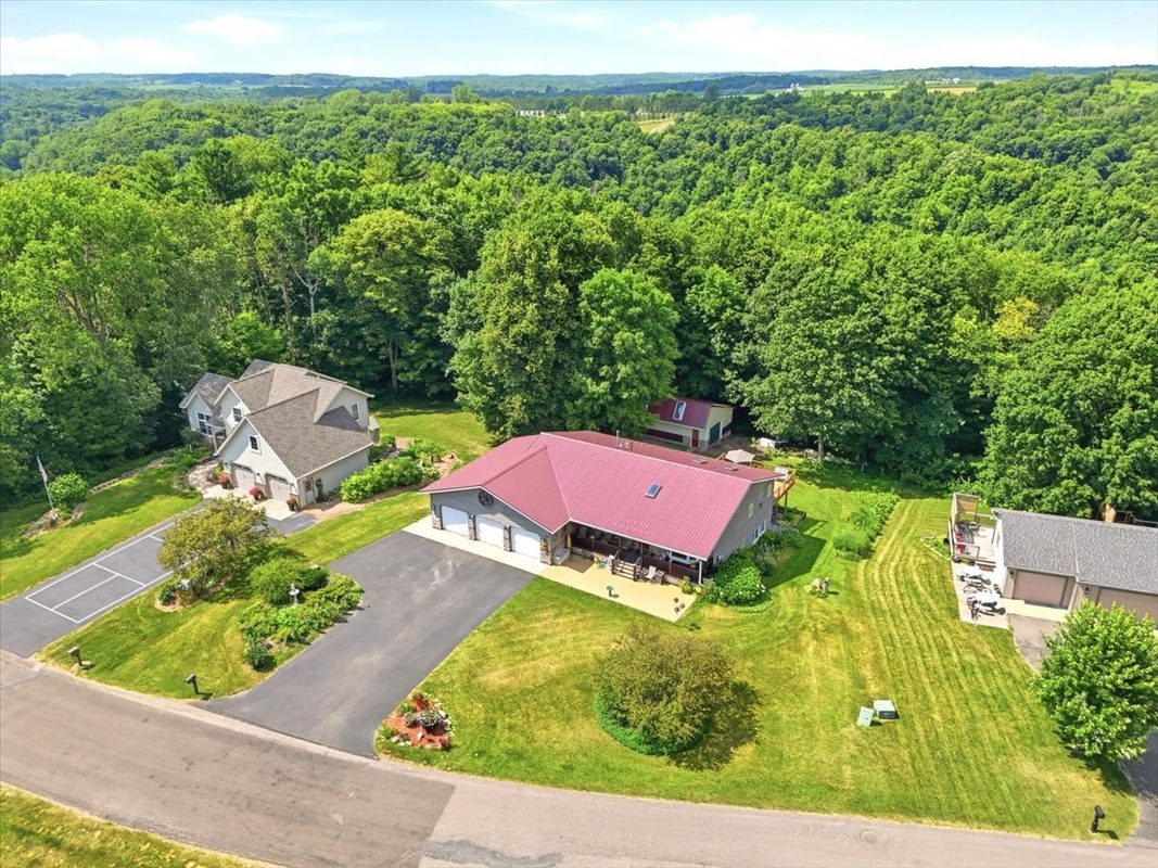 W744 Golfview Drive, Spring Valley WI 54767 - Residential house for sale - MLS #1603461 - image32
