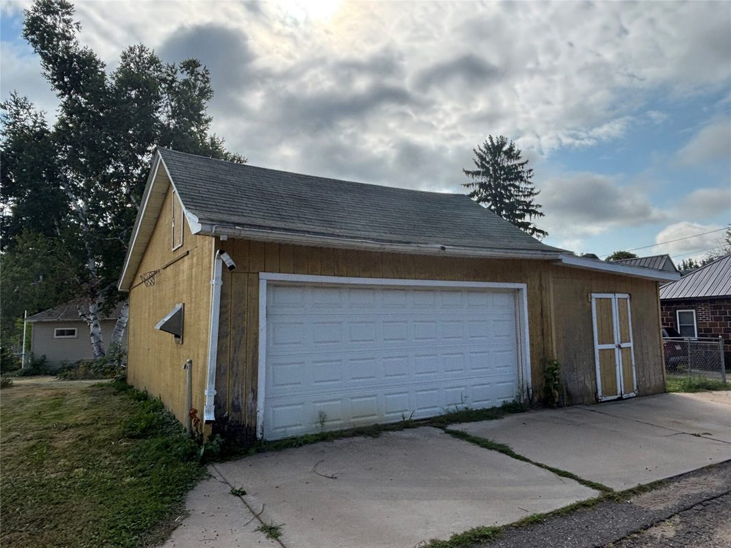 1603 Priddy Street, Bloomer WI 54724 - Residential house for sale - MLS #1604025 - image26