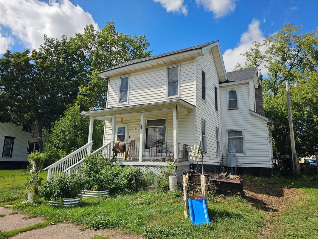 24 Birch Street, Chippewa Falls WI 54729 - ResidentialIncome house for sale - MLS #1604402 - image3