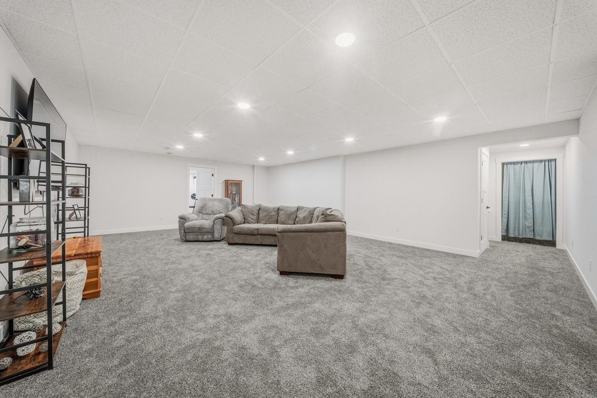 10081 9 Mile Creek Road, Fall Creek WI 54742 - Residential house for sale - MLS #1601601 - image38