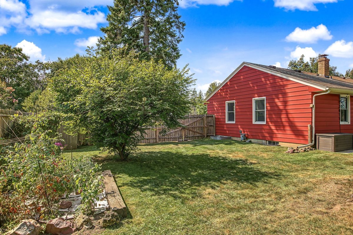 2313 14th Street, Eau Claire WI 54703 - Residential house for sale - MLS #1604164 - image35
