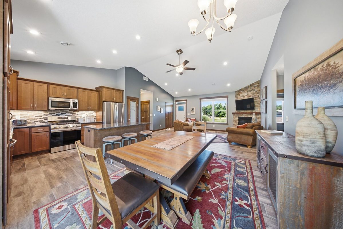 911 67th Avenue, Hudson WI 54016 - Residential house for sale - MLS #1603301 - image9