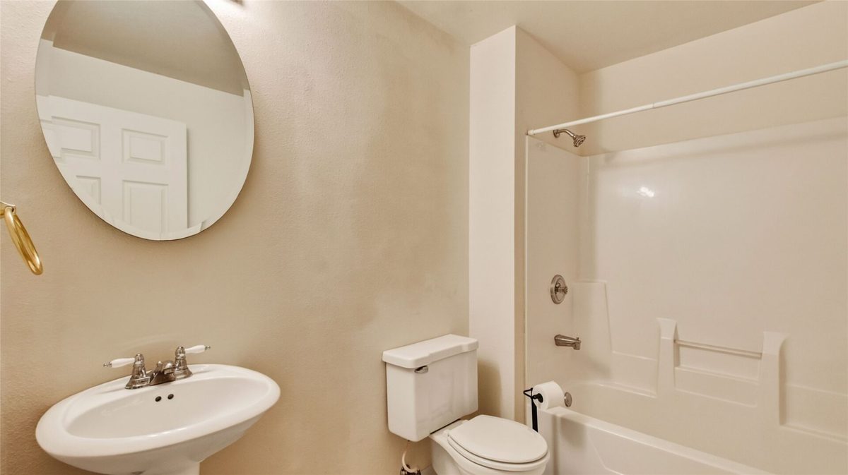 3657 Oak Hill Place, Eau Claire WI 54703 - Residential house for sale - MLS #1605990 - image33