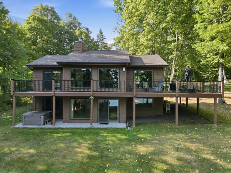 6740W Moose Lake Road