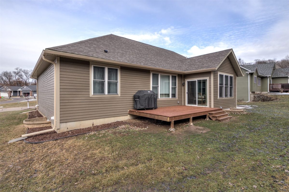 4604 Village Terrace Court  Eau Claire WI 54702 — photo 18