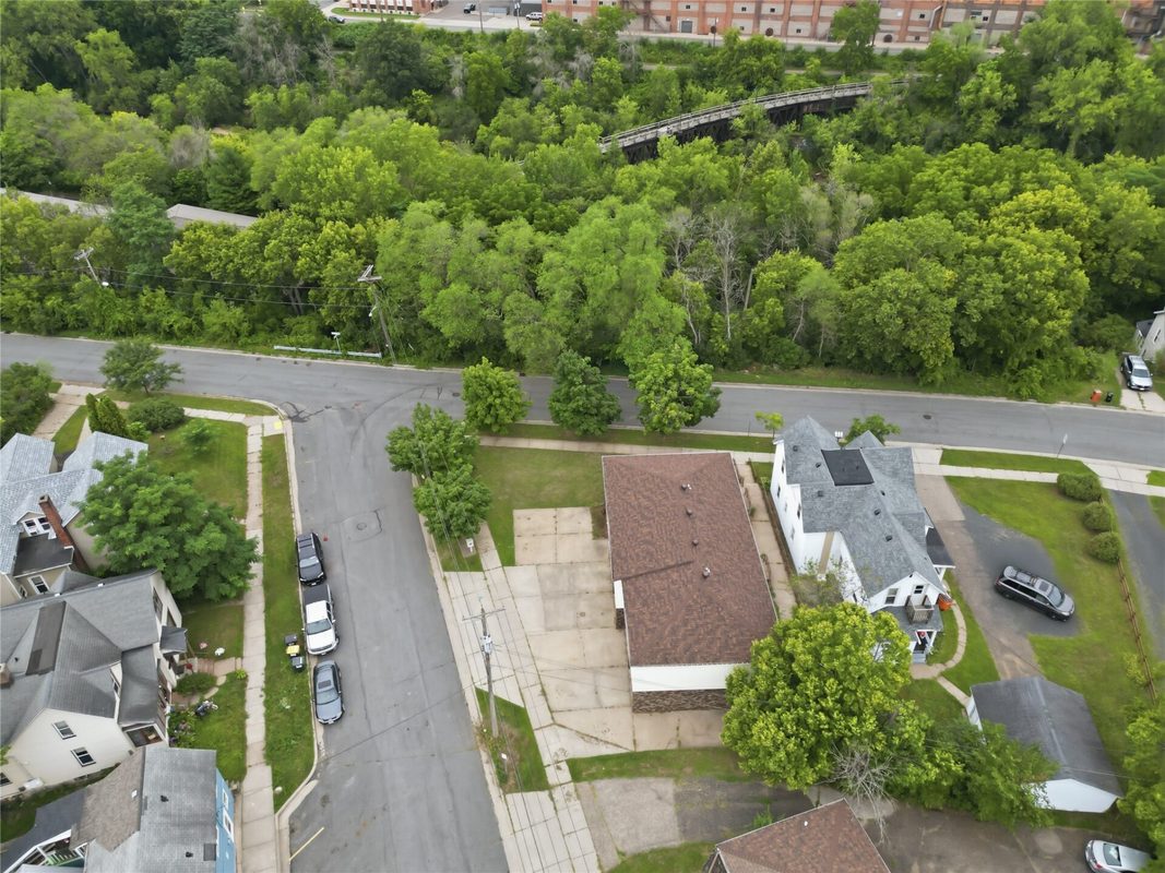 303 Talmadge Street, Eau Claire WI 54701 - ResidentialIncome house for sale - MLS #1604244 - image13
