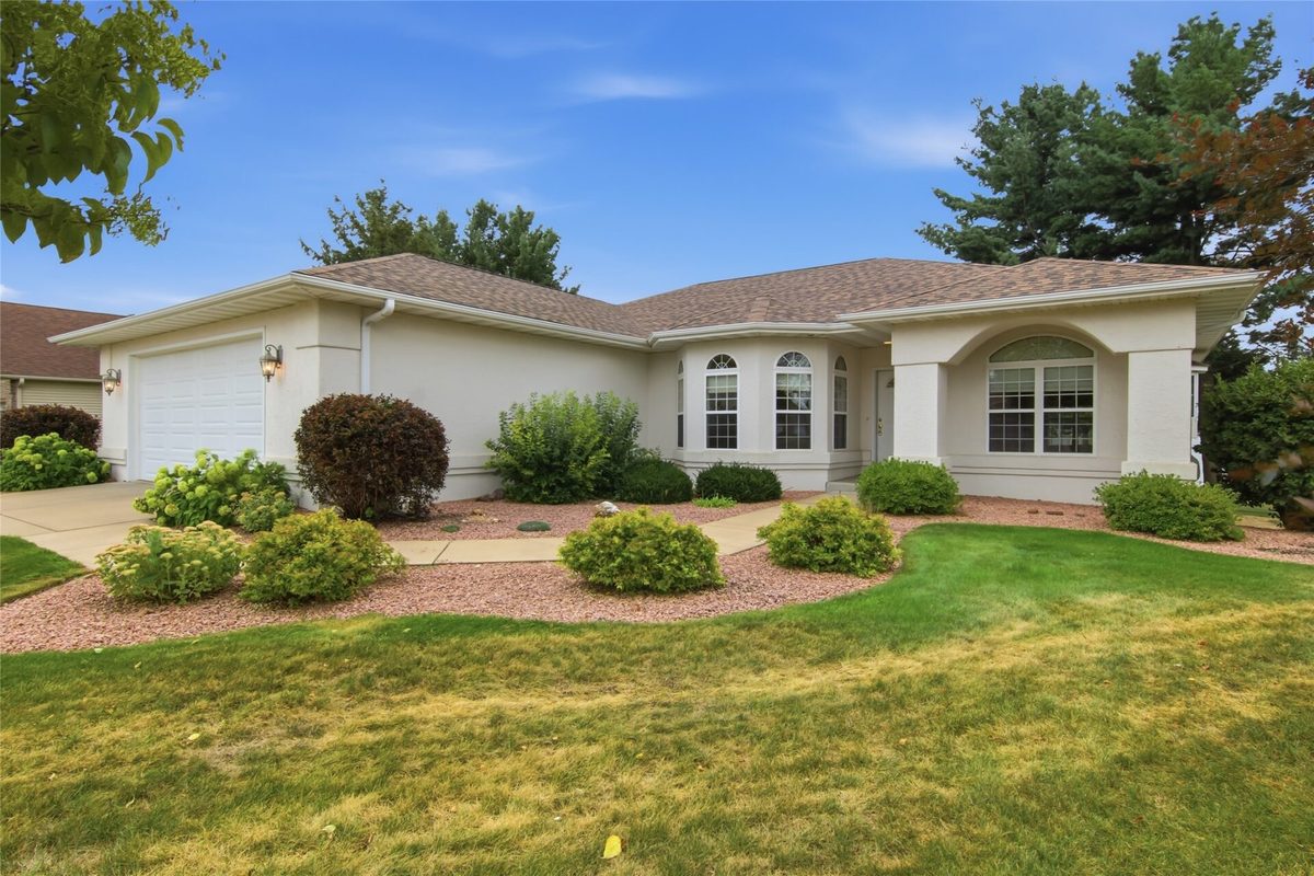 1807 Pine Park Drive, Eau Claire WI 54701 - Residential house for sale - MLS #1604504 - image2