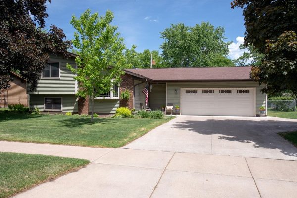 2921 Saturn Avenue Eau Claire WI 54703