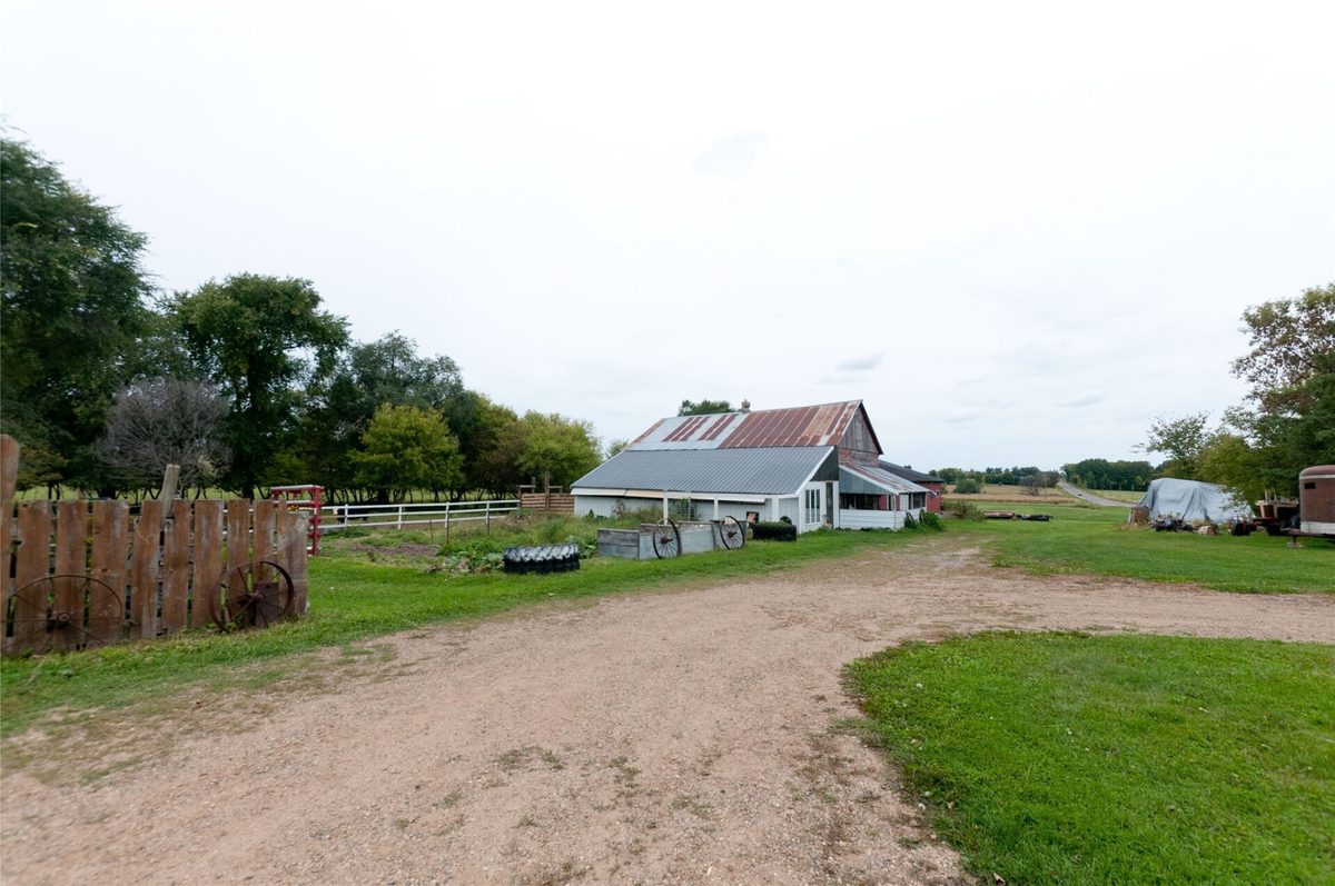 986 9th Street, Barron WI 54812 - Farm house for sale - MLS #1605580 - image14