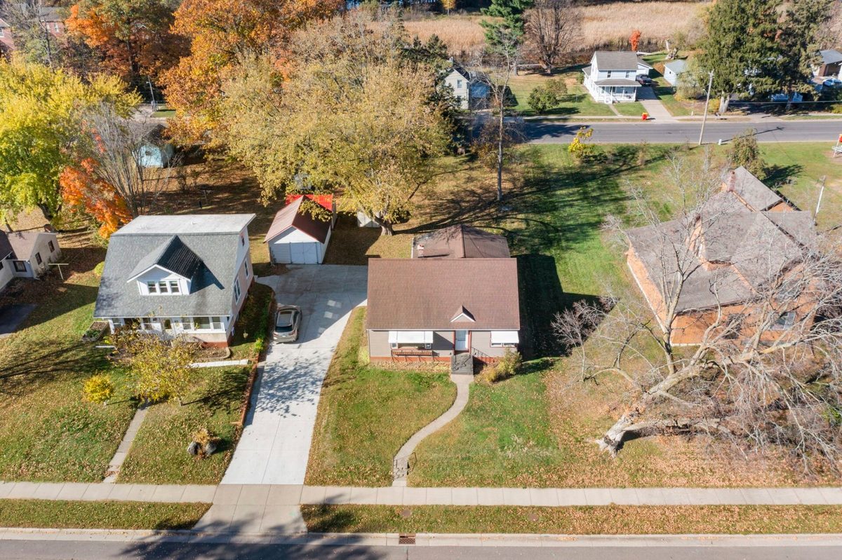 1695 2nd Avenue, Cumberland WI 54829 - Residential house for sale - MLS #1606160 - image3