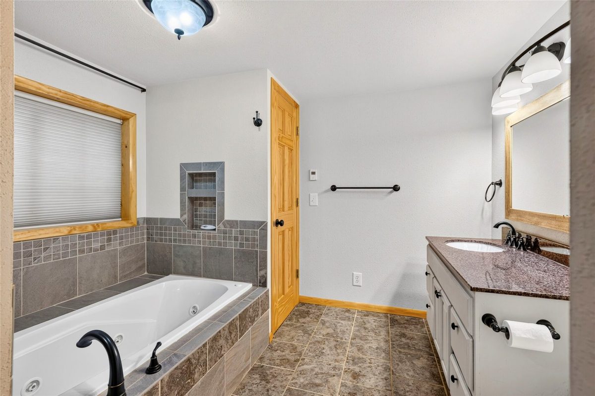 N13163 Gilmore Drive, Minong WI 54859 - Residential house for sale - MLS #1604532 - image27