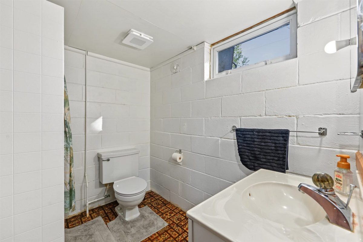 1703 Lloyd Avenue, Eau Claire WI 54701 - Residential house for sale - MLS #1605779 - image24