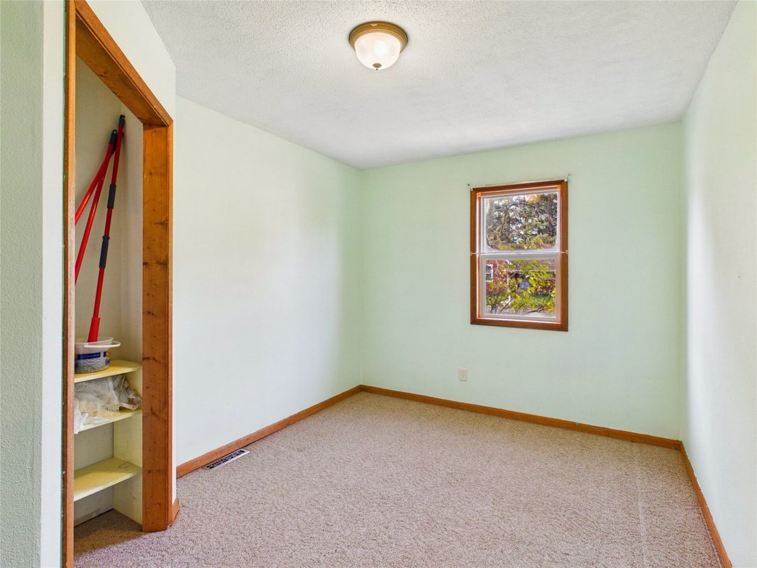 221 2nd Avenue, Shell Lake WI 54871 - Residential house for sale - MLS #1606348 - image22