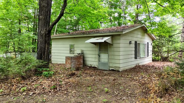 7069N Fender Road Winter WI 54896