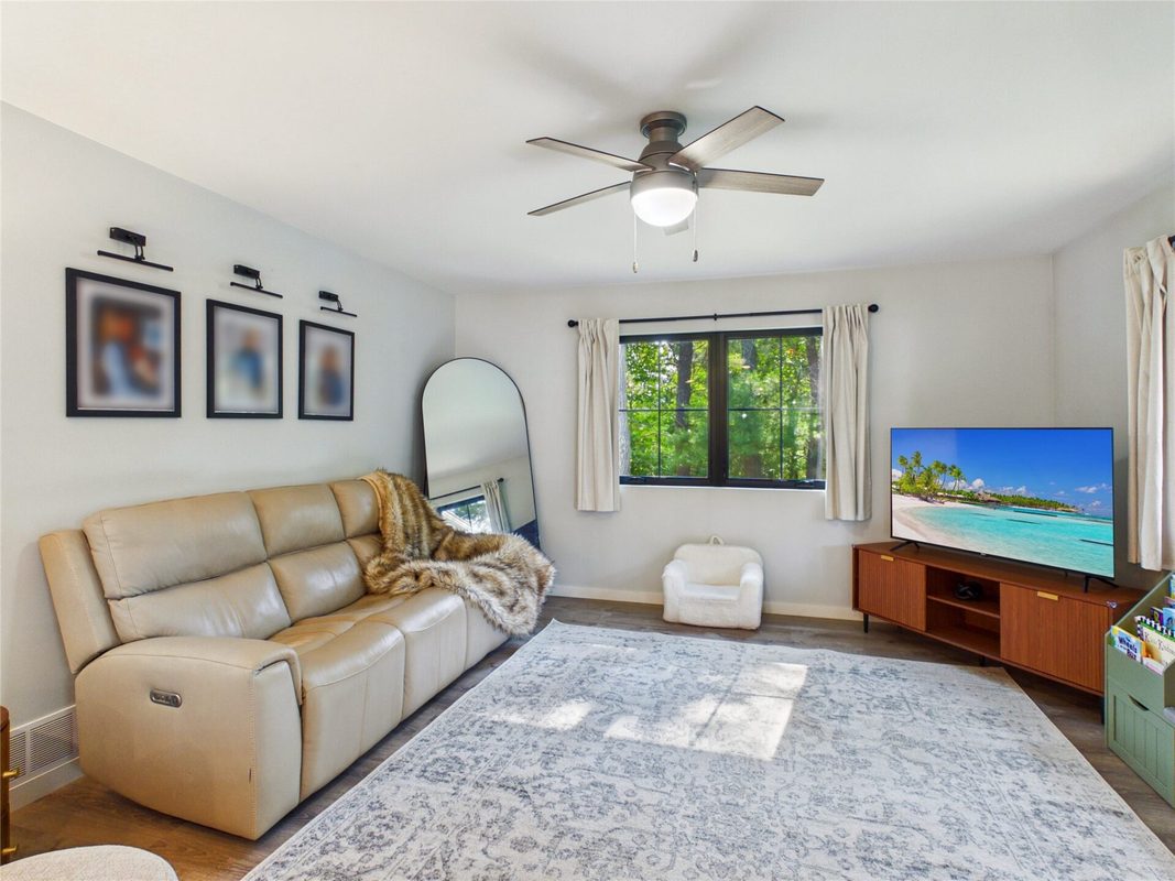 10764 August Lane, Hayward, WI